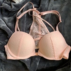 VICTORIA SECRET BOMBSHELL BRA